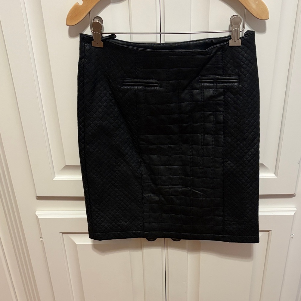Ann Taylor Black Quilted Pencil Skirt